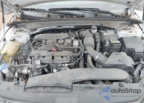 2021 Kia K5 Lxs z USA, uszkodzony, nr VIN 5XXG14J22MG027854